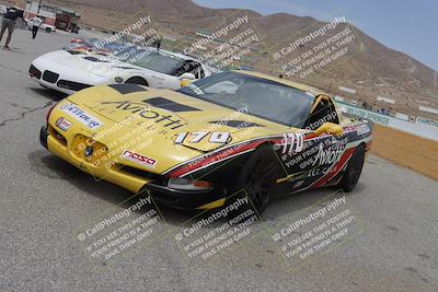 media/Jun-01-2025-CalClub SCCA (Sun) [[eae223c5dd]]/Around pit/